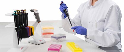 Auswirkungen der Flüssigkeitseigenschaften beim Pipettieren Auswirkungen der Flüssigkeitseigenschaften beim Pipettieren