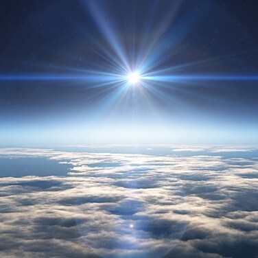 Blauer Himmel mit Wolken